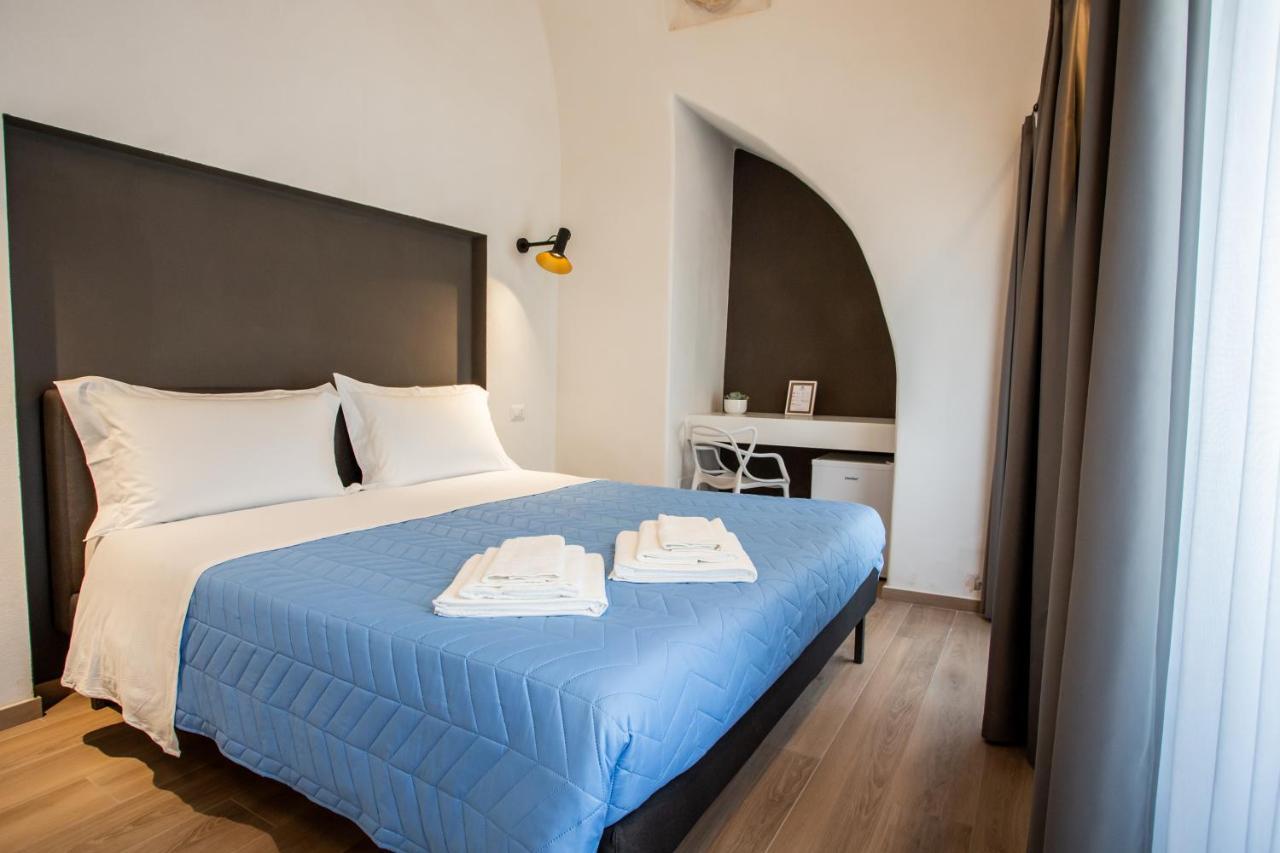 Casa Nera Guesthouse Montescaglioso Luaran gambar