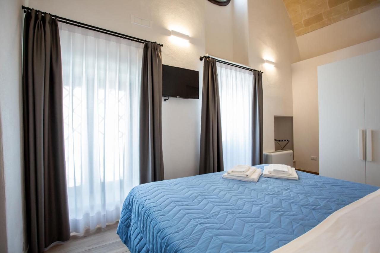 Casa Nera Guesthouse Montescaglioso Luaran gambar