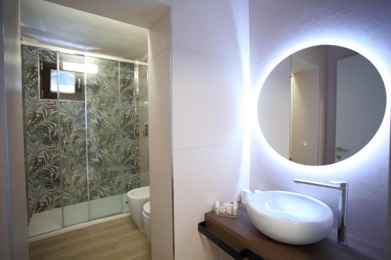 Casa Nera Guesthouse Montescaglioso Luaran gambar